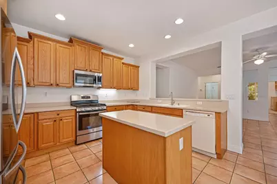 121 Perzaul, Sacramento, CA 95835 - Photo 13