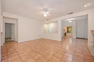 121 Perazul Cir, Sacramento, CA 95835 - Photo 5