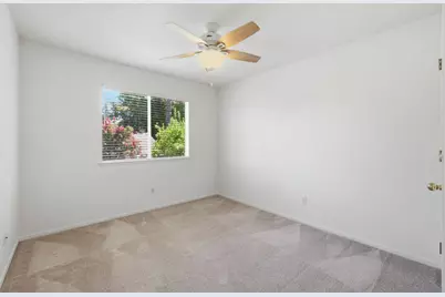 2335 New Eureka Way, Rancho Cordova, CA 95670 - Photo 25
