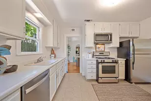 1124 34th St, Sacramento, CA 95816 - Photo 25