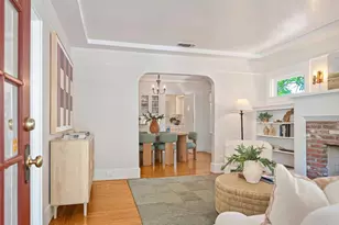 1124 34th St, Sacramento, CA 95816 - Photo 5