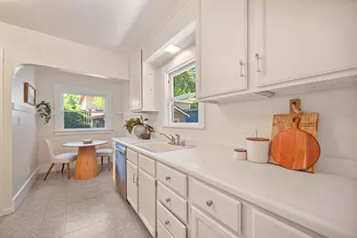 1124 34th Street, Sacramento, CA 95816 - Photo 27