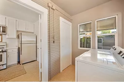 1124 34th Street, Sacramento, CA 95816 - Photo 33
