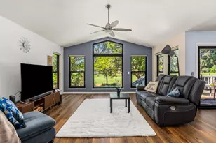 18704 Lake Forest Dr, Penn Valley, CA 95946 - Photo 5