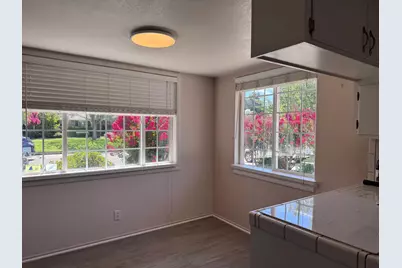 5980 Holstein Way, Sacramento, CA 95822 - Photo 3
