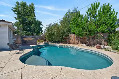 9528 Sara Street, Elk Grove, CA 95624 - Photo 51