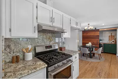 9528 Sara Street, Elk Grove, CA 95624 - Photo 19