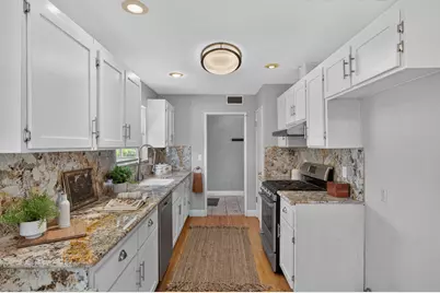 9528 Sara Street, Elk Grove, CA 95624 - Photo 15