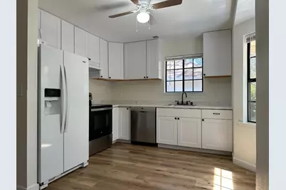 1805 V Street, Sacramento, CA 95818 - Photo 41