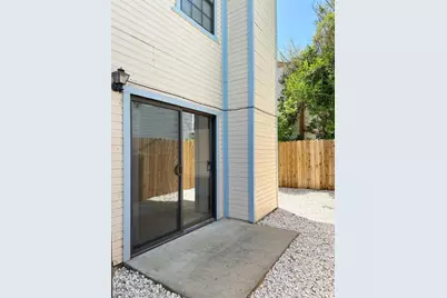 1805 V Street, Sacramento, CA 95818 - Photo 17