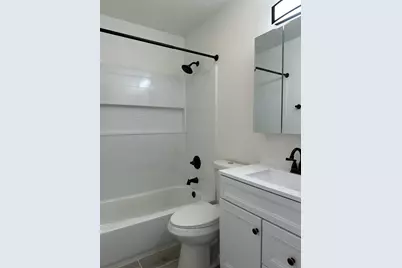 1805 V Street, Sacramento, CA 95818 - Photo 5