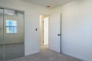 1805 V St, Sacramento, CA 95818 - Photo 11