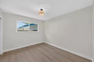 11 Spray Ct, Sacramento, CA 95831 - Photo 15