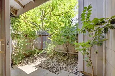 5560 Sequoia Circle, Citrus Heights, CA 95610 - Photo 19