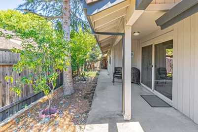 5560 Sequoia Circle, Citrus Heights, CA 95610 - Photo 27