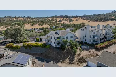 432 Hilltop Estates Dr, Copperopolis, CA 95228 - Photo 3