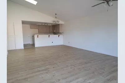 7721 Temwoods Way, Sacramento, CA 95828 - Photo 5
