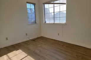 7721 Temwoods Way, Sacramento, CA 95828 - Photo 9
