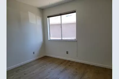 7721 Temwoods Way, Sacramento, CA 95828 - Photo 11