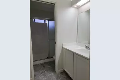 7721 Temwoods Way, Sacramento, CA 95828 - Photo 15