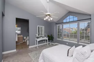 2210 Thurton Dr, Roseville, CA 95747 - Photo 35