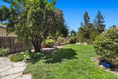 8813 Mavis Avenue, Orangevale, CA 95662 - Photo 25