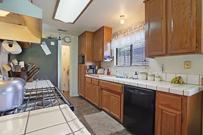92 Wetherly Circle, Woodbridge, CA 95258 - Photo 13