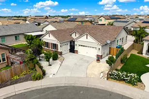 1827 Tulip Ct, Lodi, CA 95242 - Photo 3