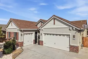 1827 Tulip Ct, Lodi, CA 95242 - Photo 1