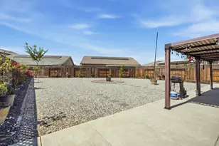 1827 Tulip Ct, Lodi, CA 95242 - Photo 7