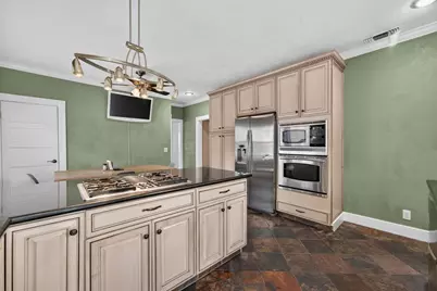 2604 S Street, Sacramento, CA 95816 - Photo 3