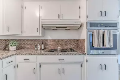 2705 Manzanita Avenue, Stockton, CA 95207 - Photo 7