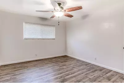 2705 Manzanita Avenue, Stockton, CA 95207 - Photo 13