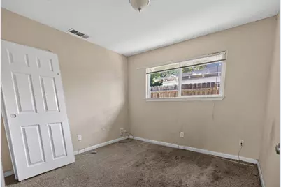 91 Danville Way, Sacramento, CA 95838 - Photo 11