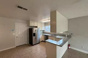 5633 Revelstok Dr, Sacramento, CA 95842 - Photo 3
