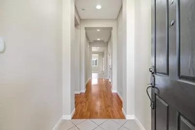 1701 Thomas Court, Modesto, CA 95355 - Photo 5