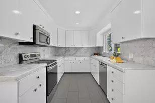 902 Mills Ave, Modesto, CA 95350 - Photo 9