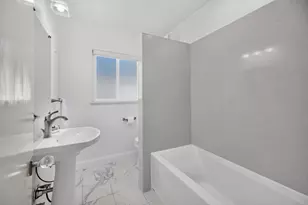 902 Mills Ave, Modesto, CA 95350 - Photo 23