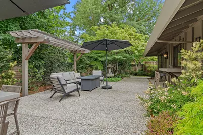 910 Somersby Way, Sacramento, CA 95864 - Photo 31