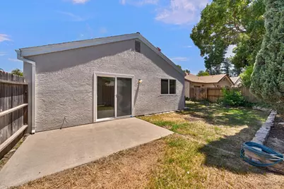 8016 Willys Court, Sacramento, CA 95828 - Photo 25