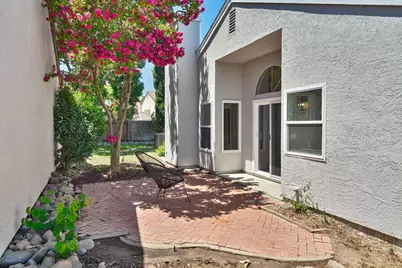 8016 Willys Court, Sacramento, CA 95828 - Photo 21