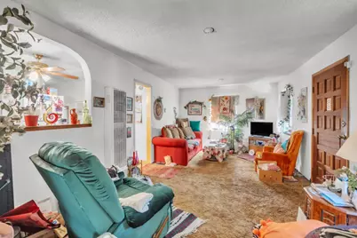 411 Cleveland Avenue, Sacramento, CA 95833 - Photo 5