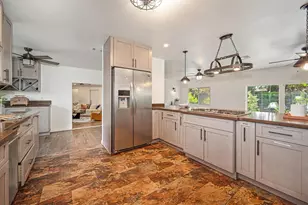 3901 Hancock Dr, Sacramento, CA 95821 - Photo 7
