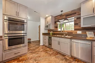 3901 Hancock Dr, Sacramento, CA 95821 - Photo 9