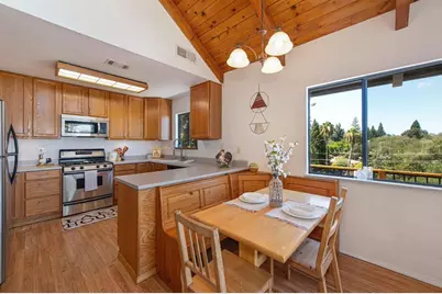 823 Bonita Drive, El Dorado Hills, CA 95762 - Photo 13