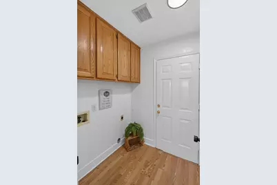 8634 New Island Way, Sacramento, CA 95828 - Photo 39