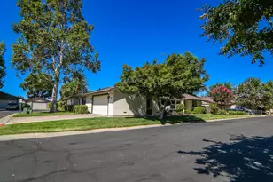 2300 Summerfield Ct, Rancho Cordova, CA 95670 - Photo 3