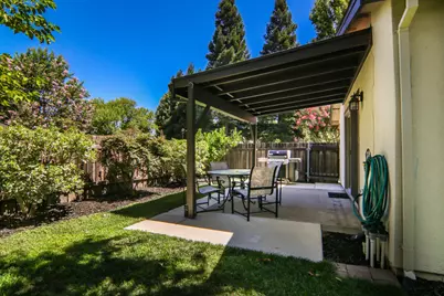 2300 Summerfield Court, Rancho Cordova, CA 95670 - Photo 41