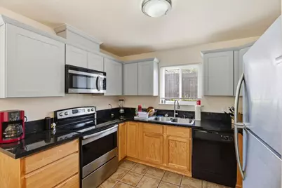 6310 Brigadoon Way, Sacramento, CA 95842 - Photo 17