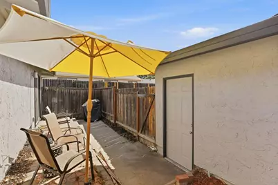 6310 Brigadoon Way, Sacramento, CA 95842 - Photo 39